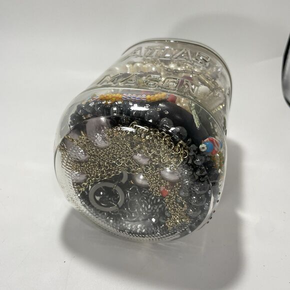 2+ Lb Ball Mason Jar Mystery Lot All Wearable Jewelry GUC Necklaces Bracelet Etc - Picture 6 of 8